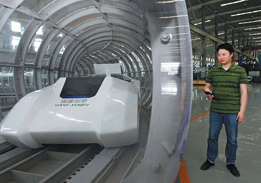 Train ultra-rapide à sustentation magnétique sous vide : la plateforme d'essais est prête